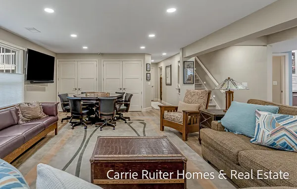 $788,000 | 16919 Landing Lane, Spring Lake, MI 49456