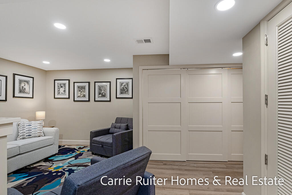 16919 Landing Lane Spring Lake, MI 49456 - Photo 50 of 66 16919LandingLn-57LoRes