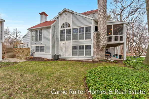 $788,000 | 16919 Landing Lane, Spring Lake, MI 49456