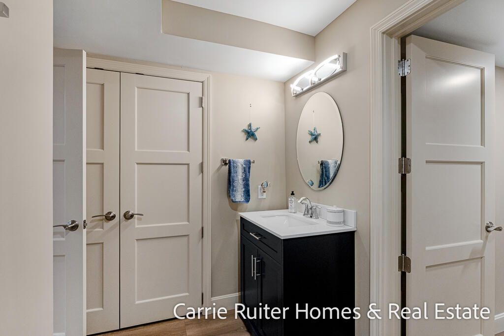 16919 Landing Lane Spring Lake, MI 49456 - Photo 52 of 66 16919LandingLn-60LoRes