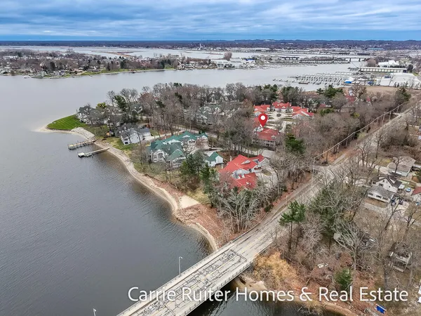 $788,000 | 16919 Landing Lane, Spring Lake, MI 49456