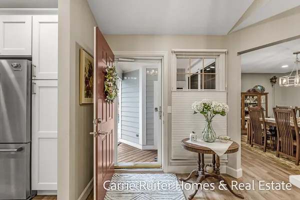 $788,000 | 16919 Landing Lane, Spring Lake, MI 49456