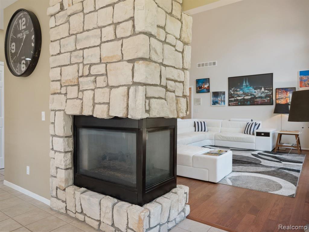 7066 Kennesaw Road Canton, MI 48187 - Photo 21 of 81