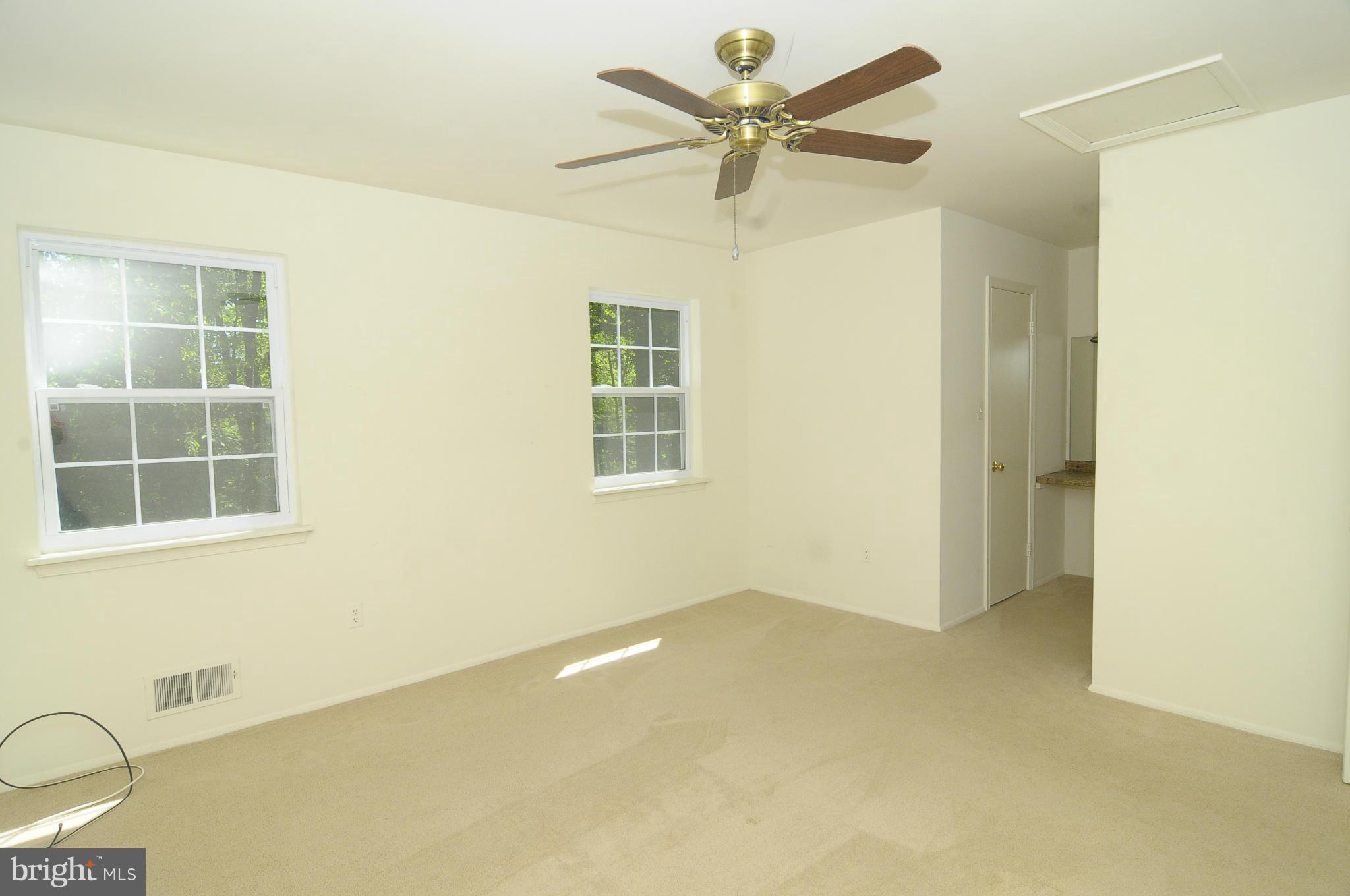 14321 Piccadilly Road Silver Spring, MD 20906 - Photo 16 of 30 Bedroom (Master)