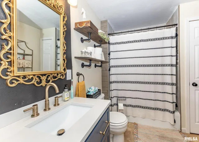 $280,000 | 11696 Co Highway 19, Cambridge, IL 61238