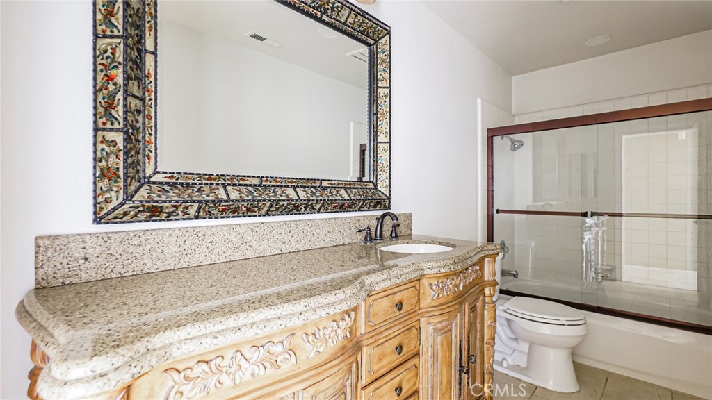 18570 Halter Lane Riverside, CA 92504 - Photo 26 of 63 Guest Bathroom