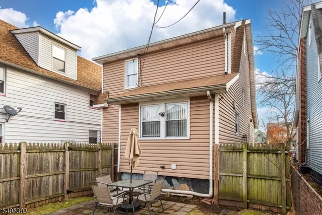 $474,999 | 47 Ampere Parkway, East Orange, NJ 07017