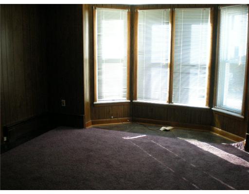 89 Station Street Coventry, RI 02816 - Photo 11 of 12 Living Room.