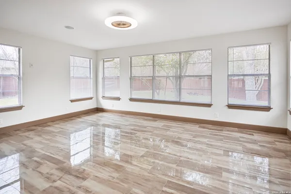 $3,500 | 351 Northridge Drive, San Antonio, TX 78209