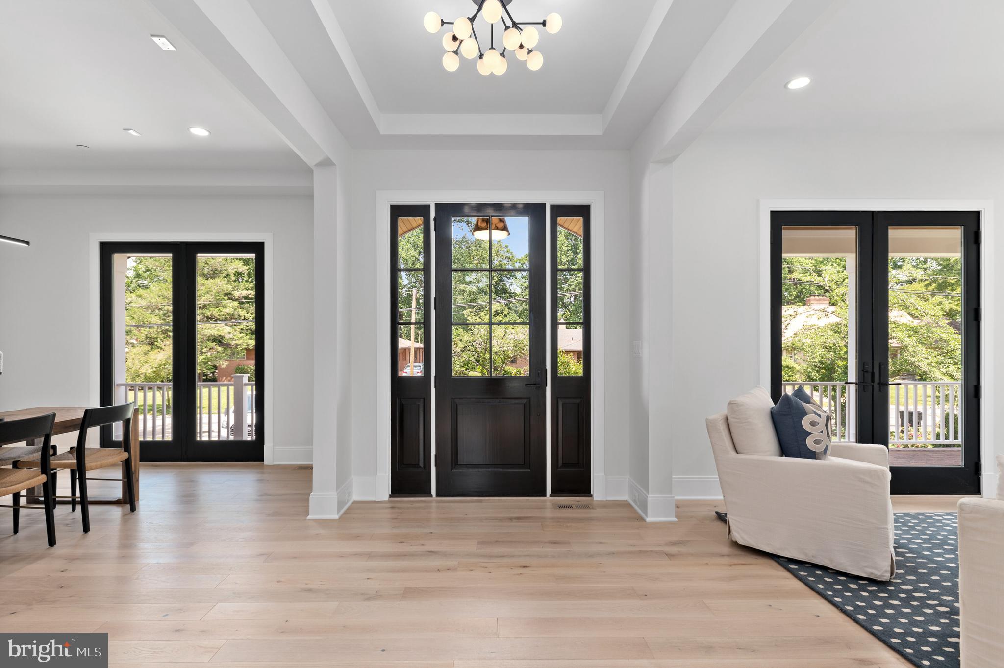 5820 Lenox Road Bethesda, MD 20817 - Photo 16 of 52