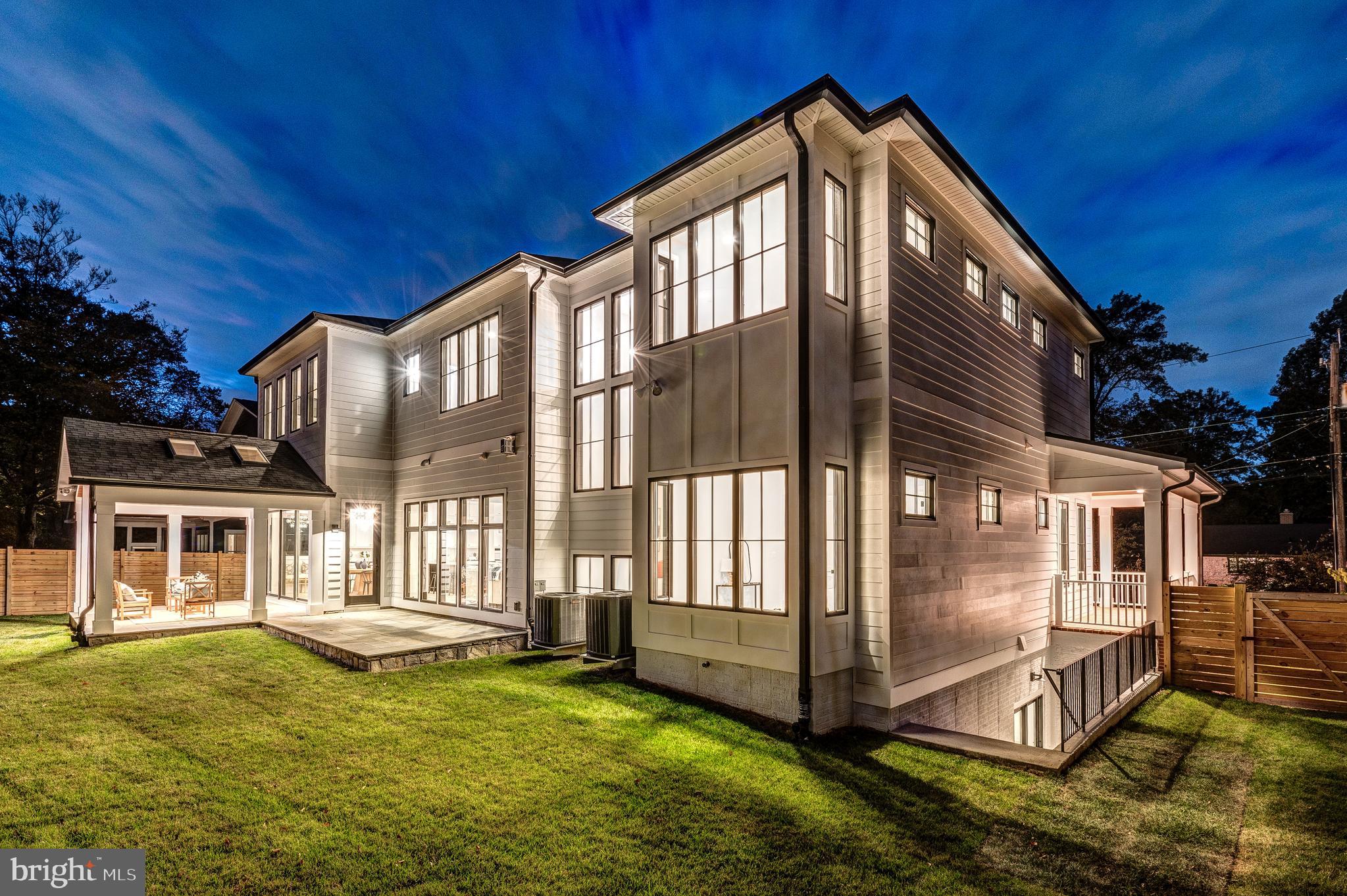 5820 Lenox Road Bethesda, MD 20817 - Photo 2 of 52