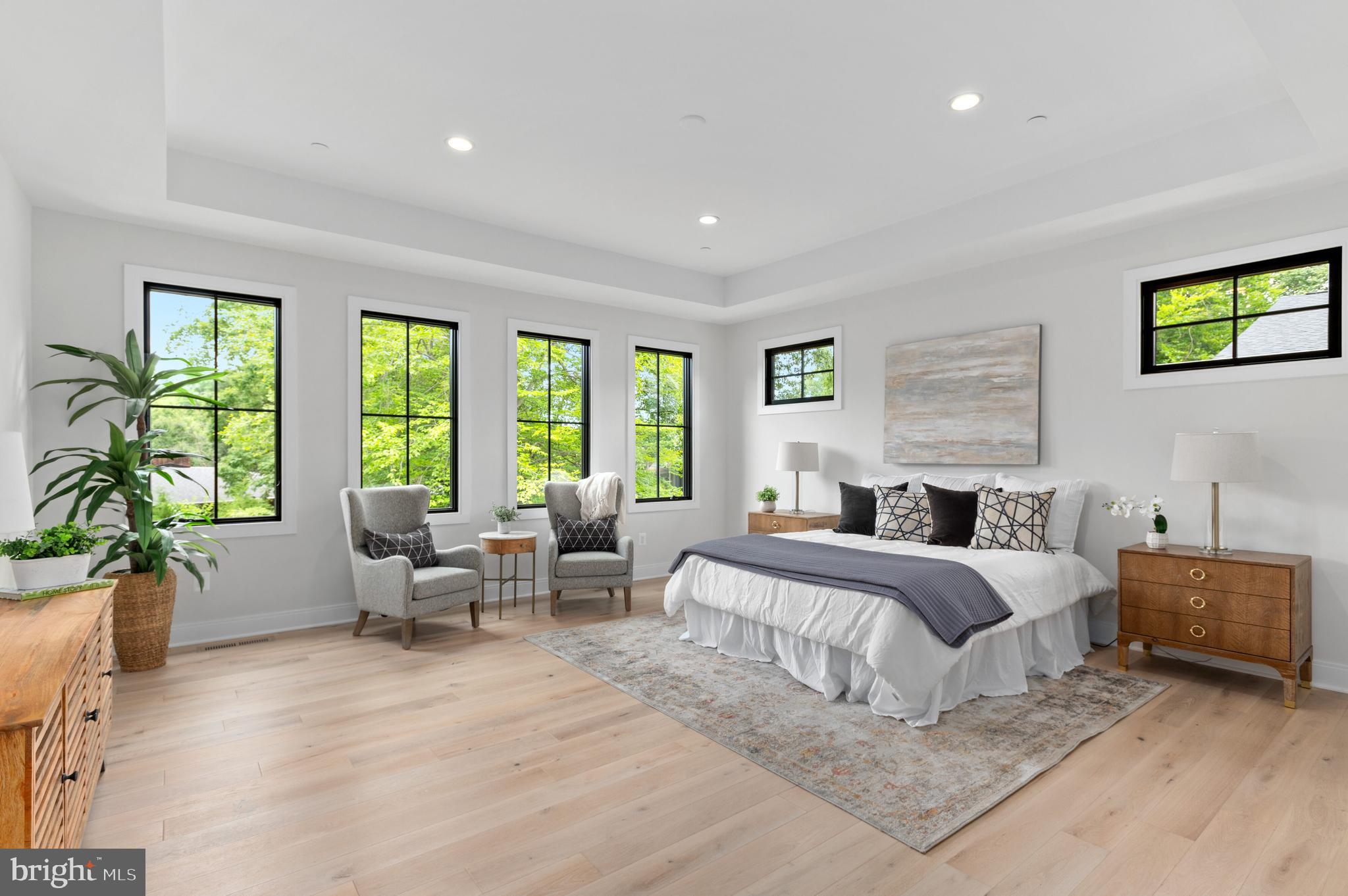 5820 Lenox Road Bethesda, MD 20817 - Photo 21 of 52