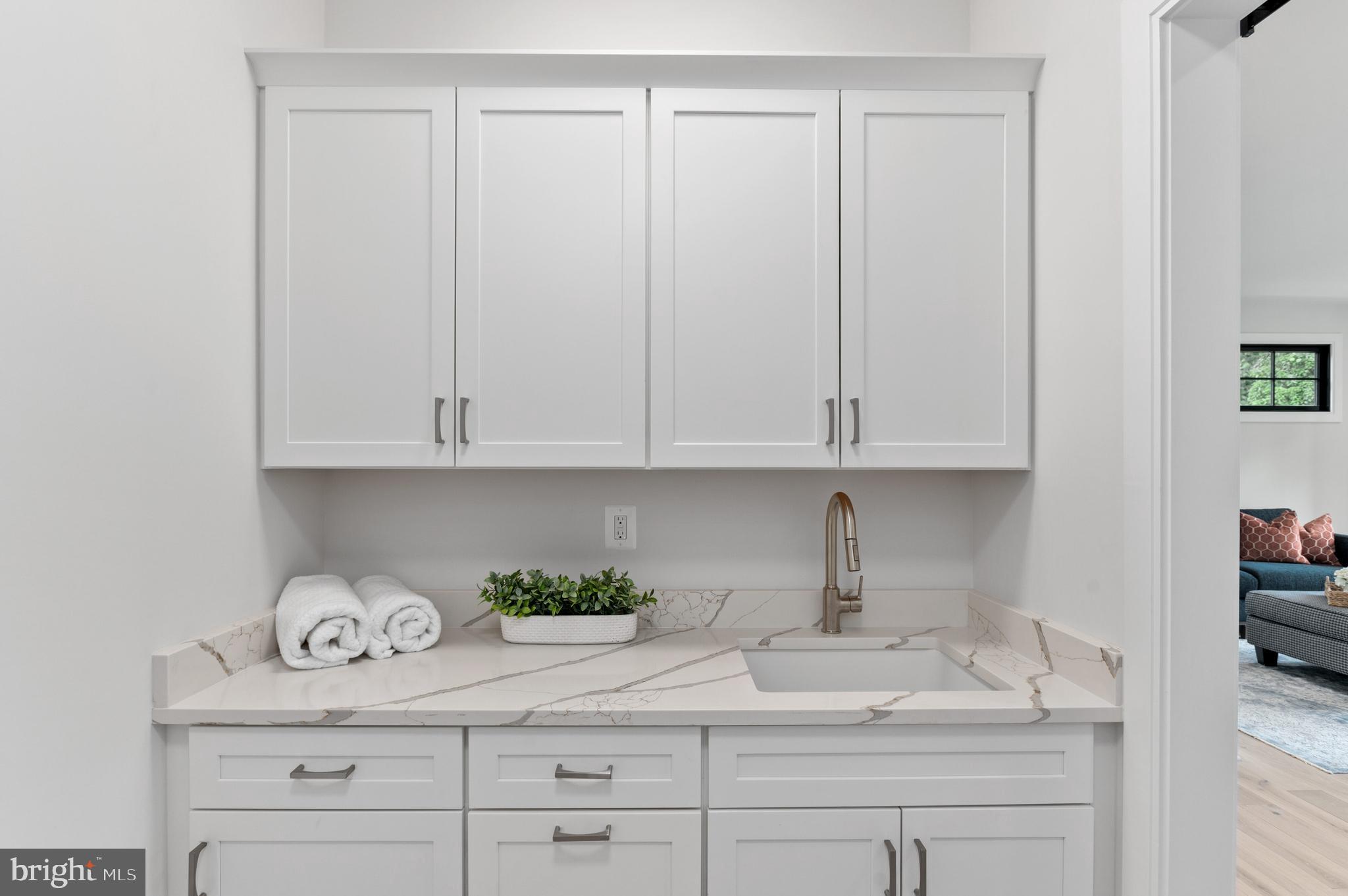 5820 Lenox Road Bethesda, MD 20817 - Photo 33 of 52