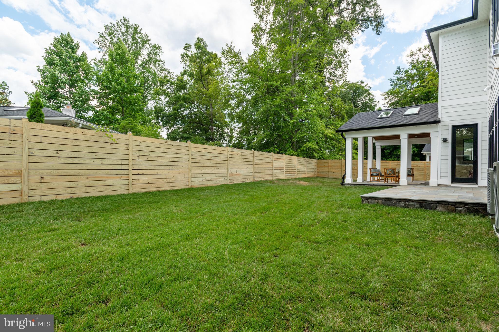 5820 Lenox Road Bethesda, MD 20817 - Photo 45 of 52