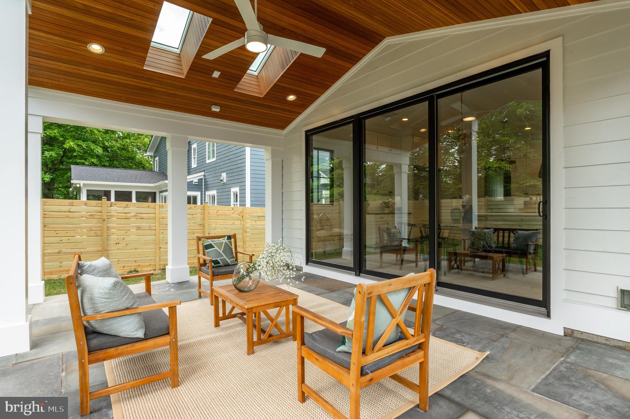 5820 Lenox Road Bethesda, MD 20817 - Photo 10 of 52