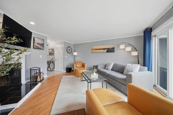 $400,000 | 4 Mill Falls Road, Unit 4, Pembroke, NH 03275