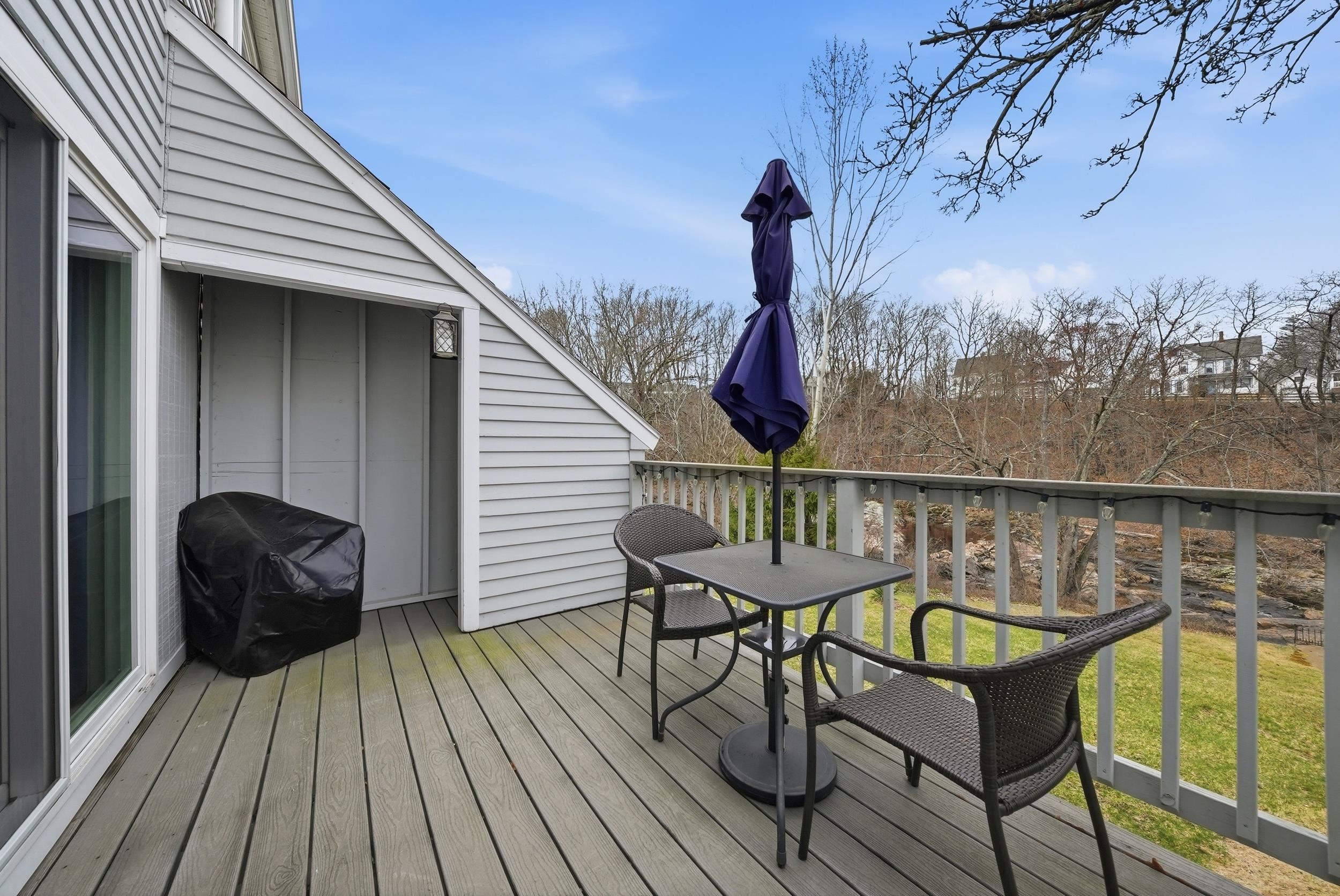 4 Mill Falls Road, Unit 4 Pembroke, NH 03275 - Photo 27 of 40