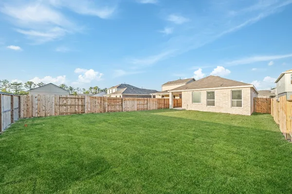 $2,250 | 15719 Autumn Chicory Drive, Houston, TX 77044