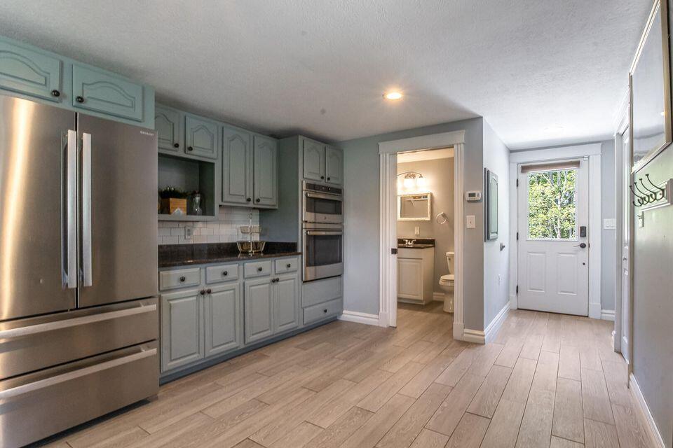 107 Holmes Road Scarborough, ME 04074 - Photo 23 of 30 Kitchen