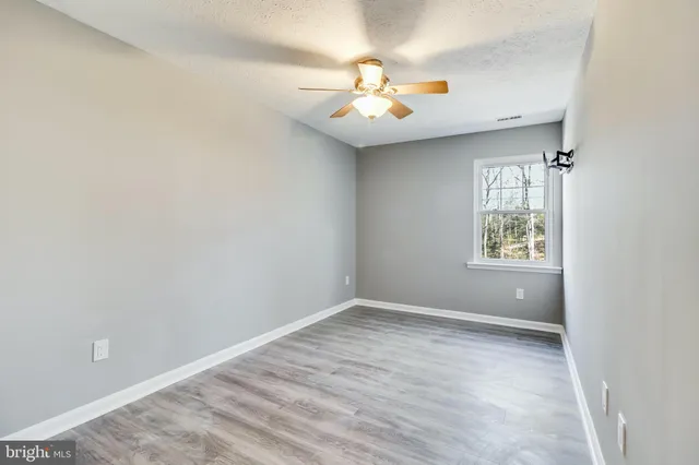 $4,000 | 648 Santa Fe Trail, Lusby, MD 20657