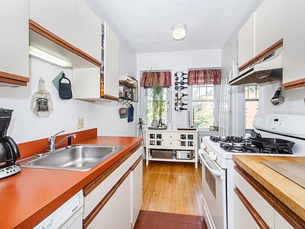 8 Chiswick Road, Unit 21 Boston, MA 02135 - Photo 2 of 15