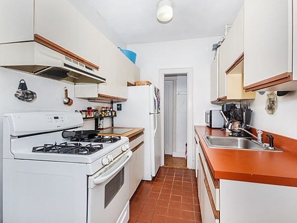 8 Chiswick Road, Unit 21 Boston, MA 02135 - Photo 9 of 15