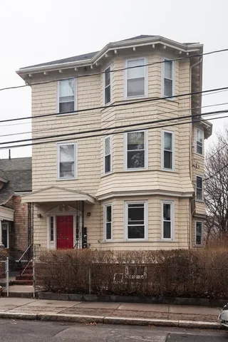 $5,900 | 38 Cherry Street, Unit 1, Somerville, MA 02144