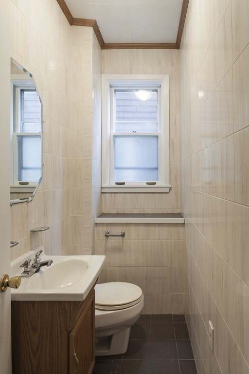 38 Cherry Street, Unit 1 Somerville, MA 02144 - Photo 7 of 15