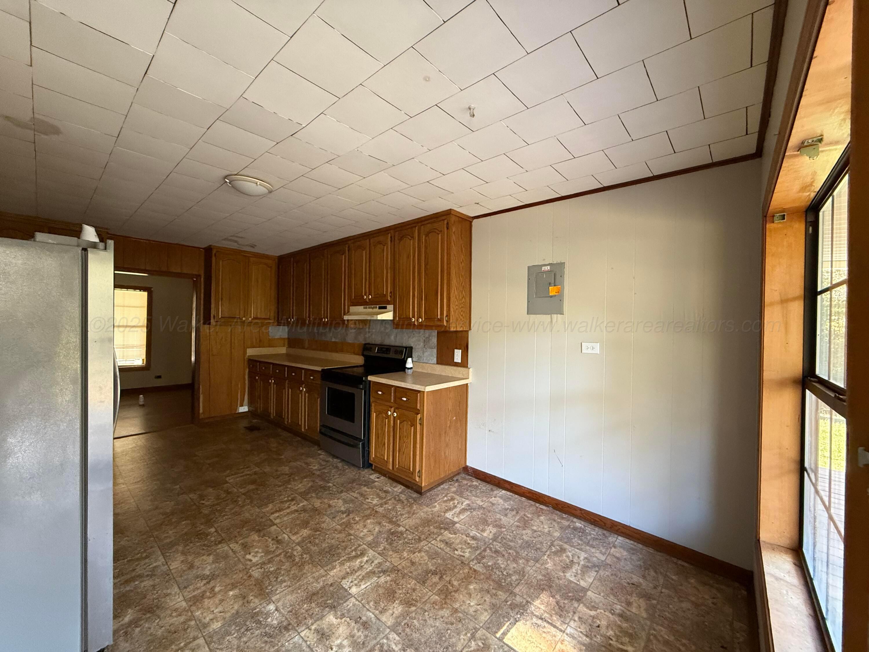 214 Mullenix Loop Winfield, AL 35594 - Photo 6 of 24 IMG_8011