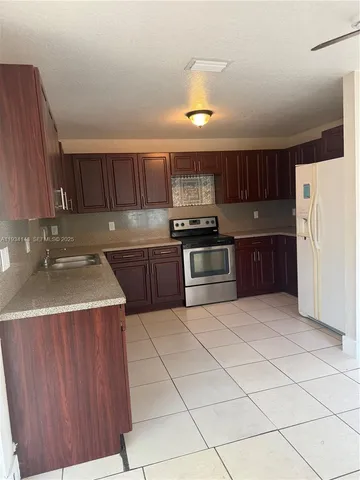 $399,900 | 1330 Northwest 7th Court, Florida City, FL 33034