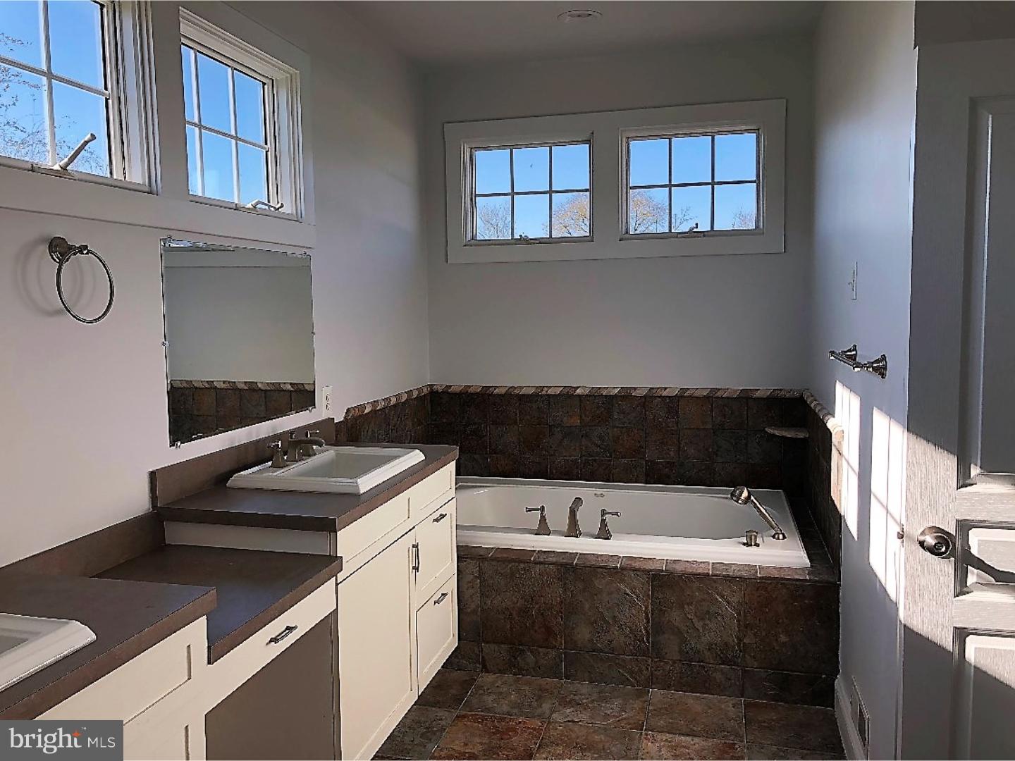 233 Rainey Road Woolwich Township, NJ 08085 - Photo 20 of 25