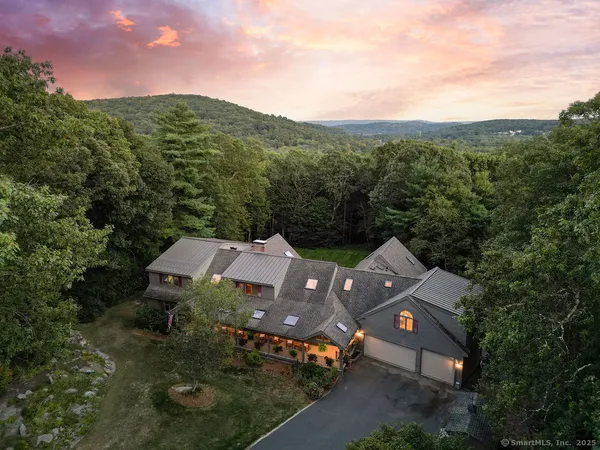 $945,000 | 13 Woodland Drive, Canton, CT 06019