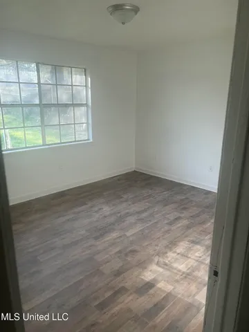 $130,000 | 2479 Twisted Oak Drive, Jackson, MS 39212