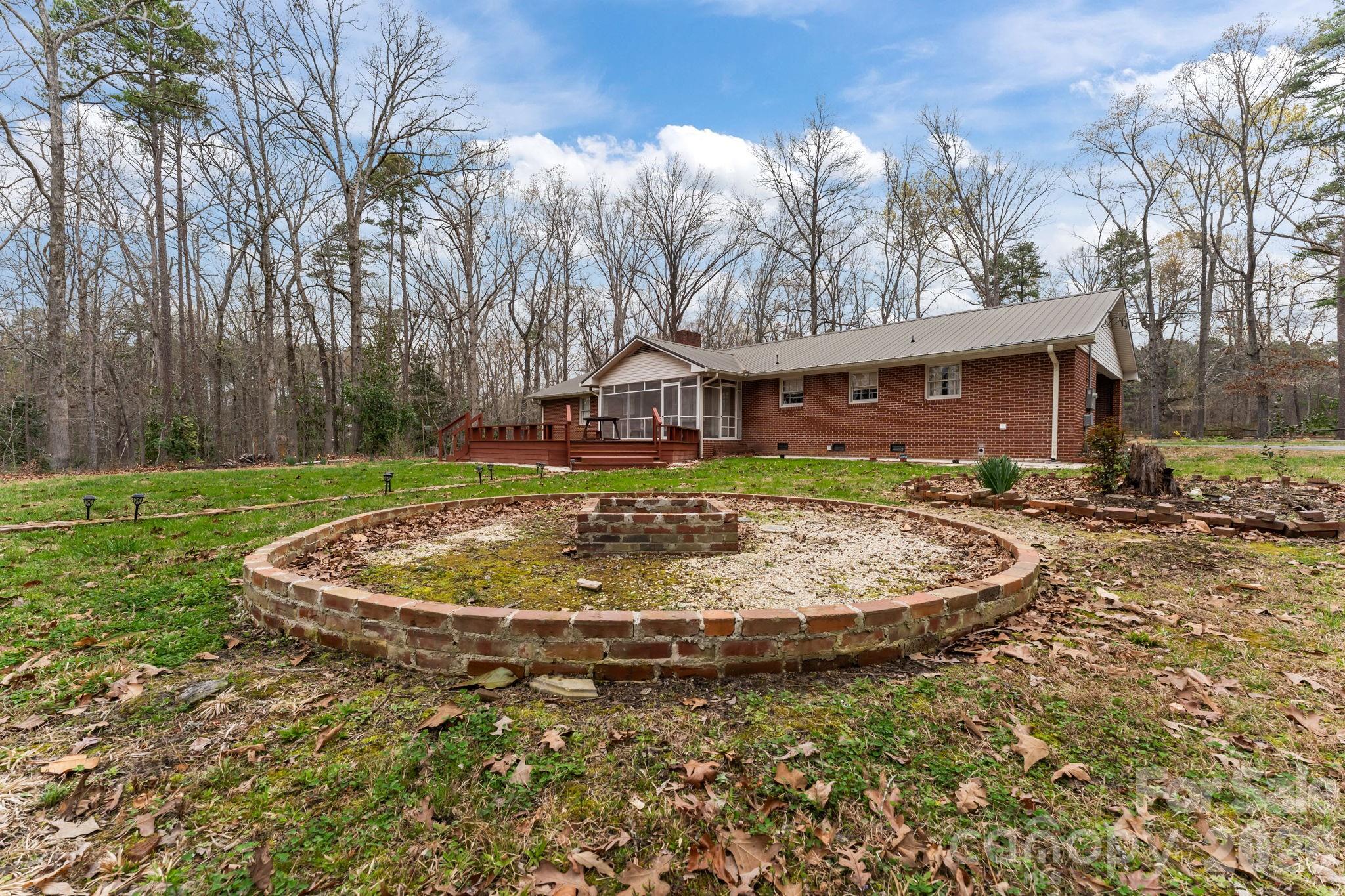 217 Lambert Road Biscoe, NC 27209 - Photo 10 of 37 Gallery Image 10