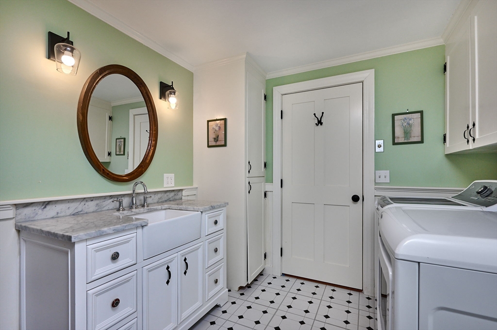 23 South Mill River Road Deerfield, MA 01373 - Photo 15 of 38