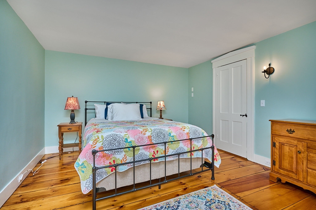 23 South Mill River Road Deerfield, MA 01373 - Photo 18 of 38