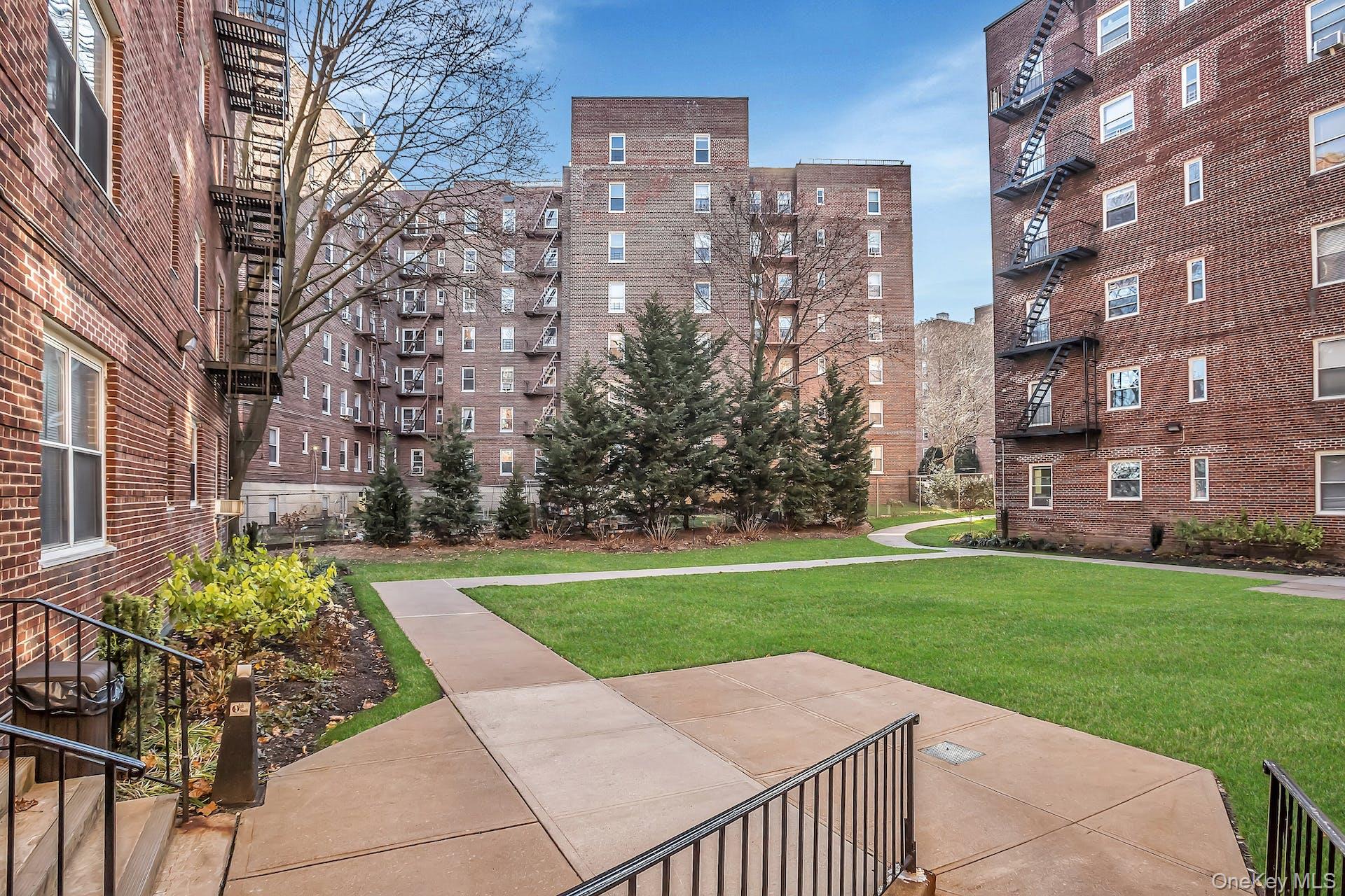 113-14 72nd Road, Unit 3D Queens, NY 11375 - Photo 18 of 23