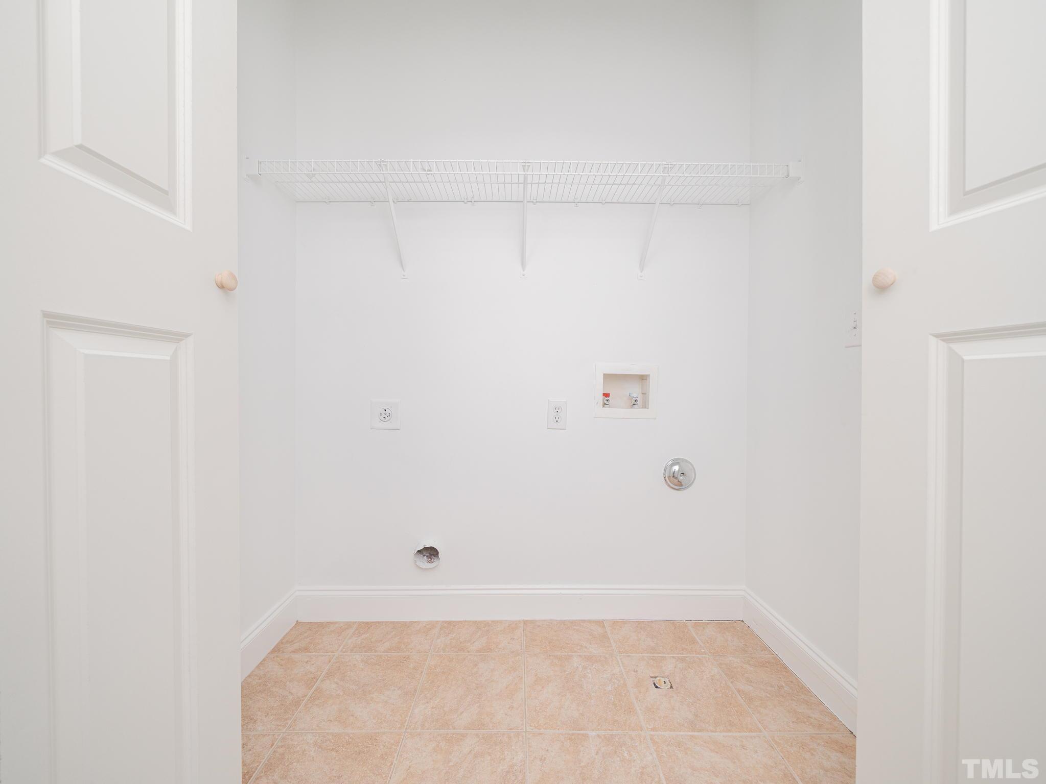 6109 Shandwick Court Raleigh, NC 27609 - Photo 24 of 36 a view of a small space