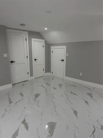 $5,500 | 51 Osprey Place, Massapequa, NY 11758