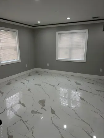 $5,500 | 51 Osprey Place, Massapequa, NY 11758