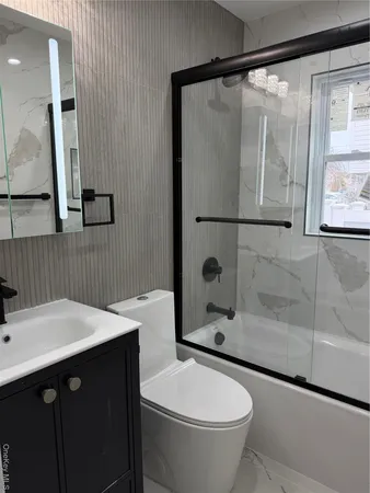 $5,500 | 51 Osprey Place, Massapequa, NY 11758