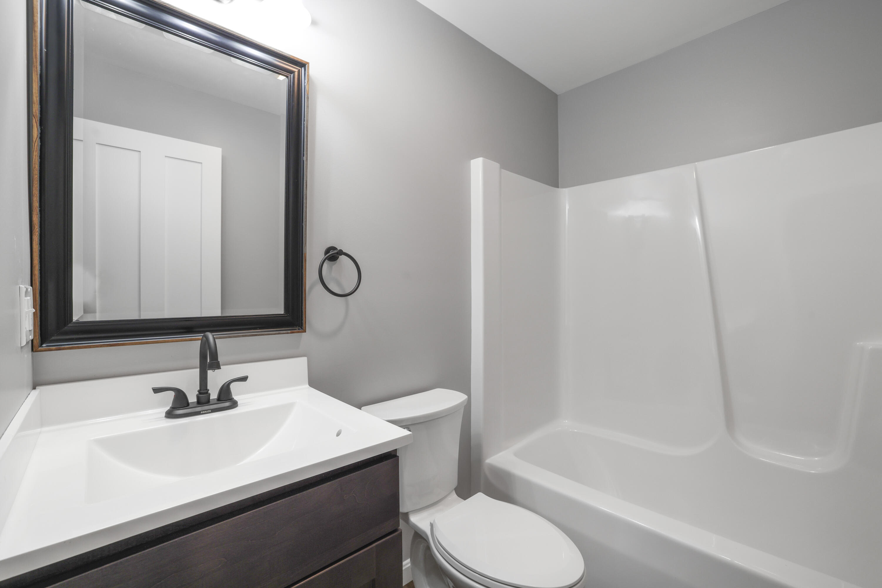 130 Range E Road Limerick, ME 04048 - Photo 23 of 30 Full bath 2nd floor