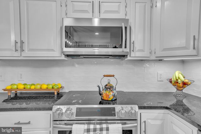 $1,100,000 | 13416 Bonnie Dale Drive, North Potomac, MD 20878