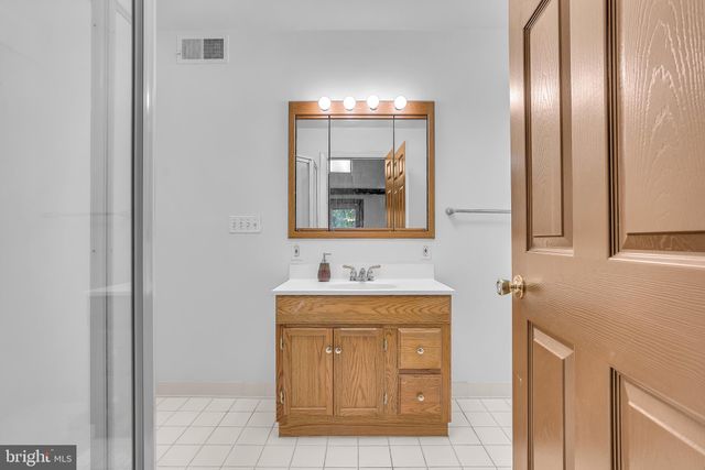 $1,100,000 | 13416 Bonnie Dale Drive, North Potomac, MD 20878