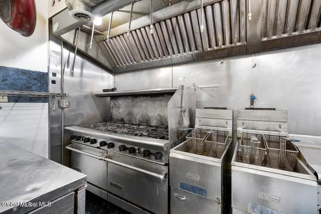 $424,900 | 13 Park Avenue, Hadley, NY 12835