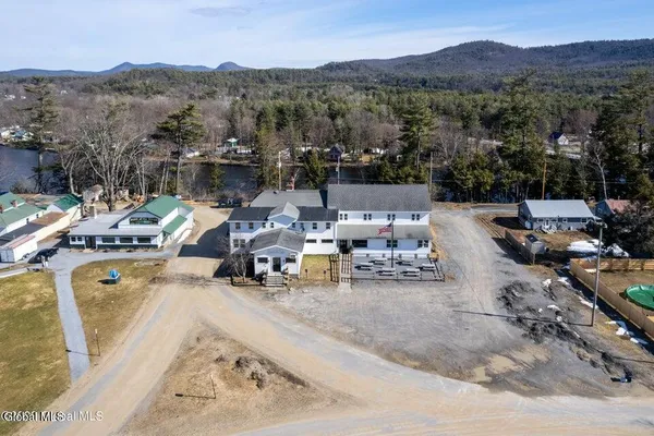 $424,900 | 13 Park Avenue, Hadley, NY 12835