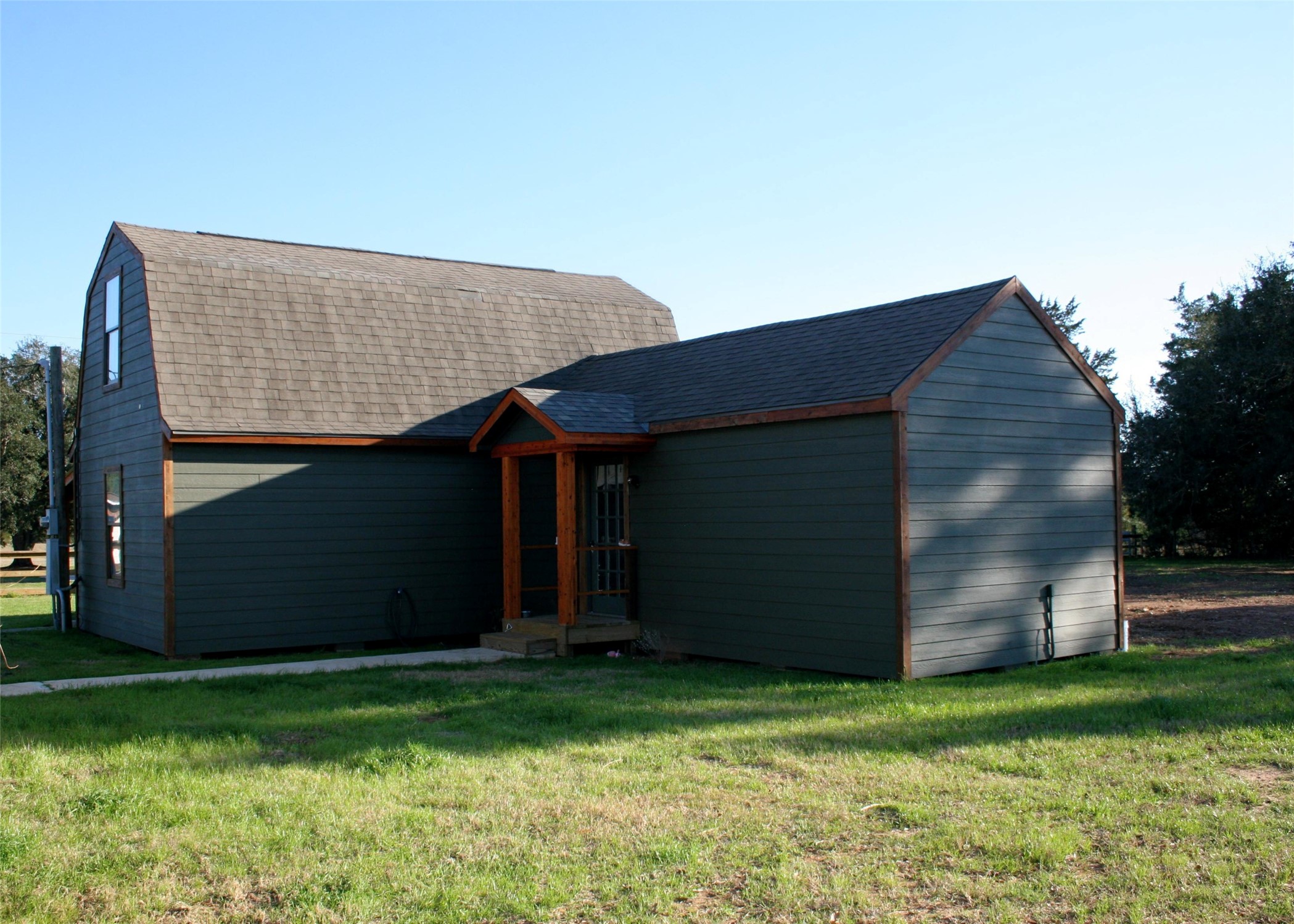 6063 Fm 1094 Sealy, TX 77474 - Photo 45 of 47 a backyard of a house