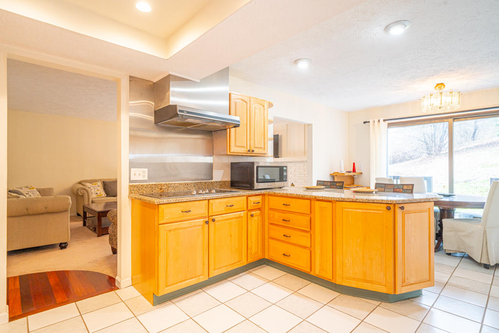 725 Runnymede Road Dayton, OH 45419 - Photo 10 of 91