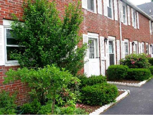 5 River Street, Unit 5 Exeter, NH 03833 - Photo 1 of 9
