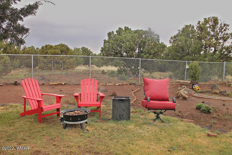 8850 Supancheck Road Show Low, AZ 85901 - Photo 18 of 33